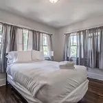 The Binghampton Bungalow- Mins To Zoo